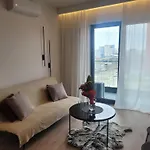Onestreet Apartment