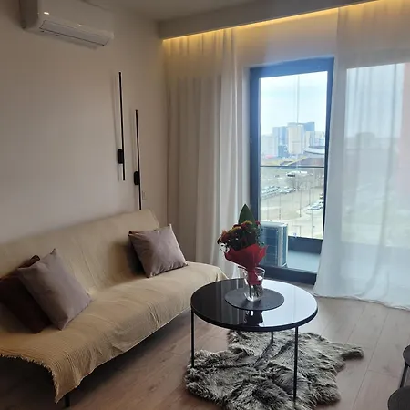 Onestreet Apartment